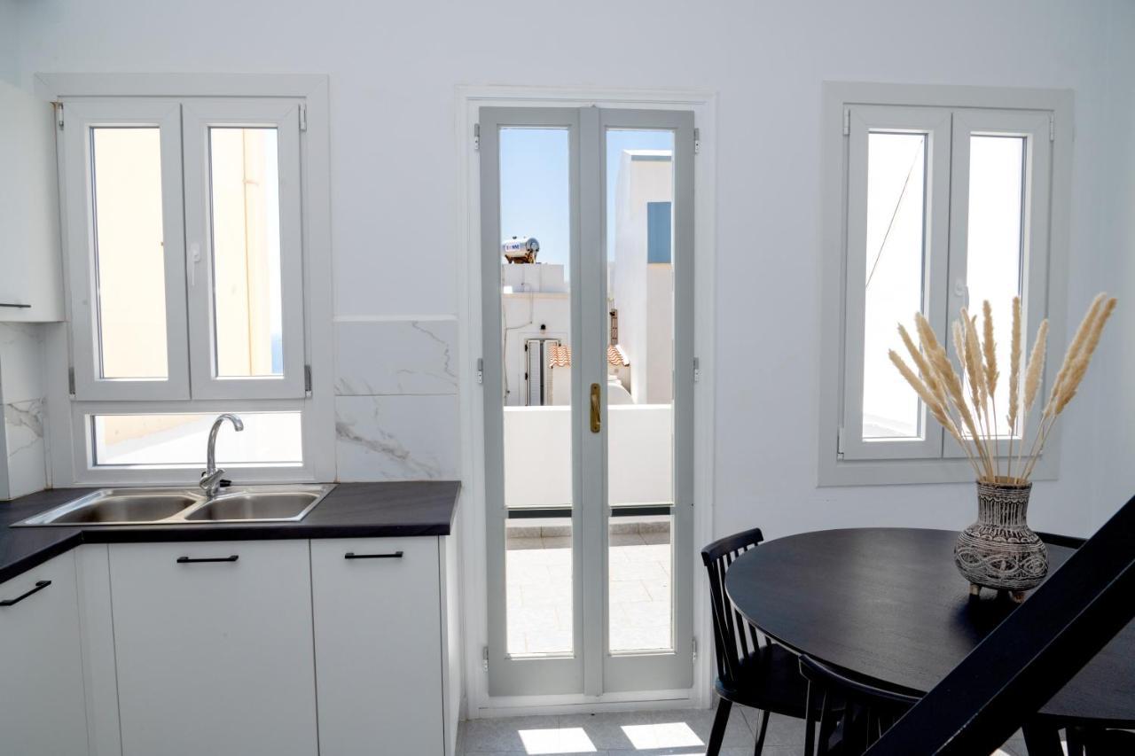 Inej Maisonette *