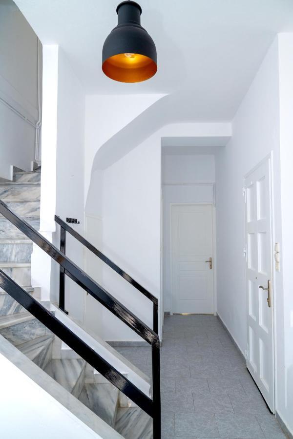 Inej Maisonette
